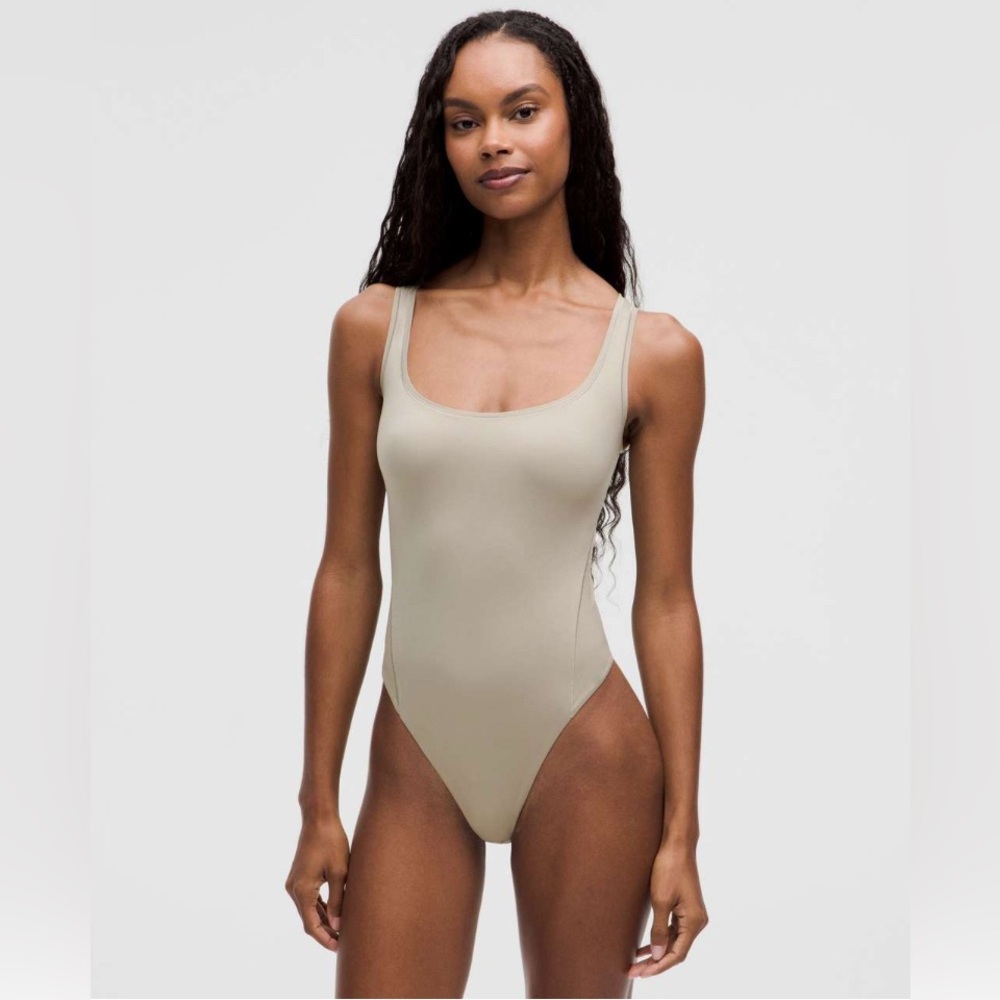 NWT Lululemon Wundermost Ultra-Soft Nulu Square-Neck Sleeveless Bodysuit
